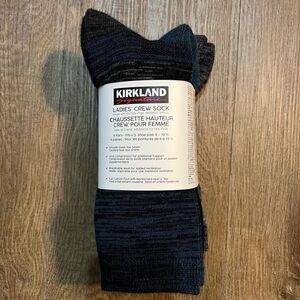 KIRKLAND SIGNATURE Ladies' Extra-Fine Merino Wool Blend Crew Socks 4 Pairs NWT